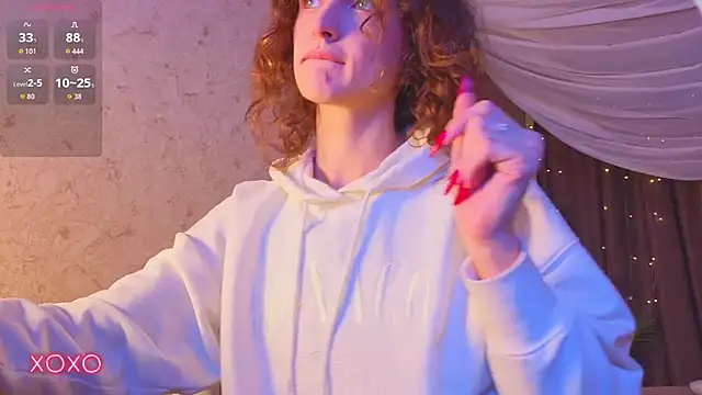 Snapshot of Soo_dreamy chatting on November 16, 2025, 1:21 am Soo dreamy online show from November 16, 2025, 1:21 am