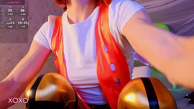 Snapshot of Soo_dreamy chatting on October 31, 2025, 1:35 am Soo dreamy online show from October 31, 2025, 1:35 am