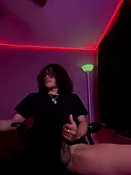 Snapshot of plutomf chatting on November 18, 2025, 12:59 am plutomf online show from November 18, 2025, 12:59 am