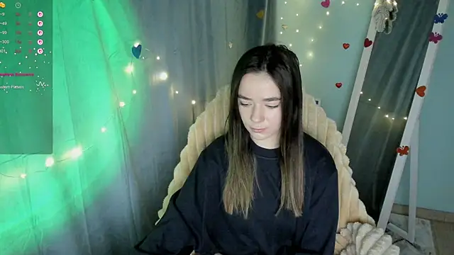 Snapshot of Bella_XO chatting on March 4, 2025, 7:19 am Bella XO online show from March 4, 2025, 7:19 am