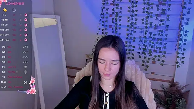 Snapshot of Bella_XO chatting on September 26, 2025, 6:53 am Bella XO online show from September 26, 2025, 6:53 am