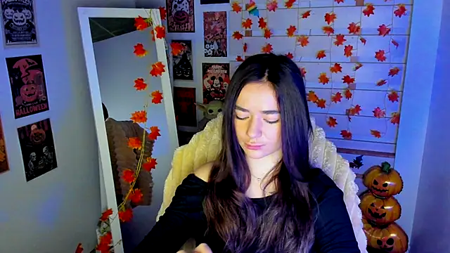 Snapshot of Bella_XO chatting on November 23, 2025, 7:51 am Bella XO online show from November 23, 2025, 7:51 am