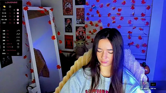 Snapshot of Bella_XO chatting on November 7, 2025, 7:46 am Bella XO online show from November 7, 2025, 7:46 am