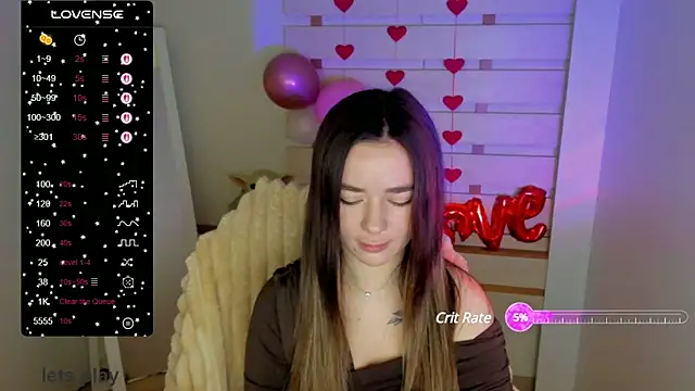 Snapshot of Bella_XO chatting on March 21, 2025, 7:44 am Bella XO online show from March 21, 2025, 7:44 am