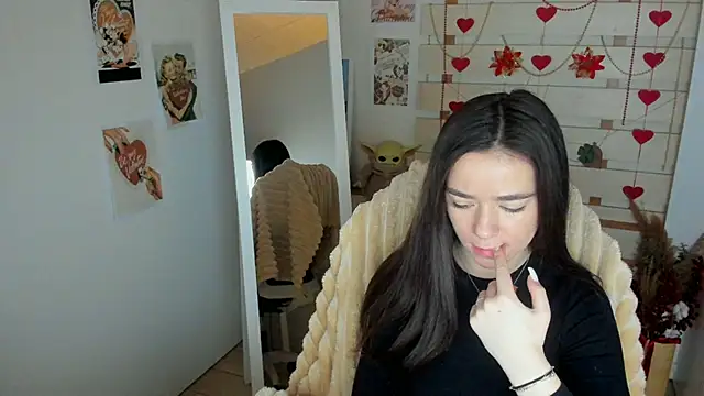 Bella XO online show from March 12, 2026, 7:45 am