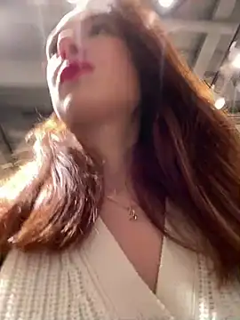 Snapshot of Dina_Tease chatting on January 15, 2025, 9:13 am Dina Tease online show from January 15, 2025, 9:13 am