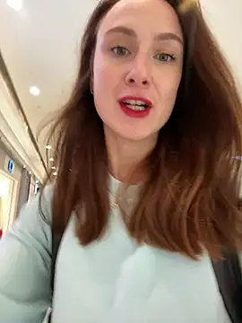 Snapshot of Dina_Tease chatting on January 14, 2025, 9:13 am Dina Tease online show from January 14, 2025, 9:13 am