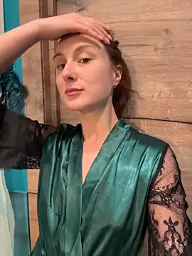 Snapshot of Dina_Tease chatting on October 5, 2025, 5:14 pm Dina Tease online show from October 5, 2025, 5:14 pm