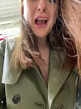 Snapshot of Dina_Tease chatting on February 17, 2025, 12:16 pm Dina Tease online show from February 17, 2025, 12:16 pm