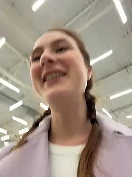 Snapshot of Dina_Tease chatting on October 23, 2025, 11:53 am Dina Tease online show from October 23, 2025, 11:53 am