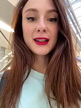 Snapshot of Dina_Tease chatting on January 6, 2025, 9:08 am Dina Tease online show from January 6, 2025, 9:08 am