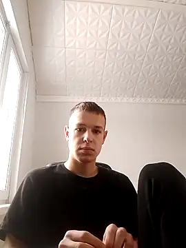 pretty roman online show from February 11, 2025, 10:36 am