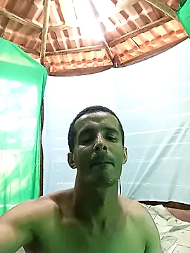 Snapshot of morenogato100 chatting on April 30, 2026, 1:07 pm morenogato100 online show from April 30, 2026, 1:07 pm