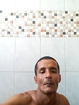 Snapshot of morenogato100 chatting on March 25, 2026, 3:00 pm morenogato100 online show from March 25, 2026, 3:00 pm