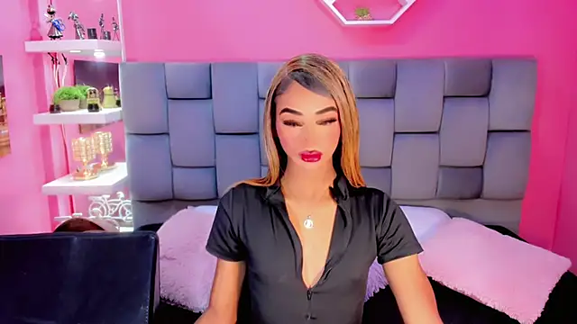 Snapshot of Shiirleysweet chatting on December 11, 2024, 3:26 pm Shiirleysweet online show from December 11, 2024, 3:26 pm