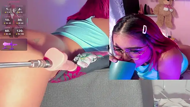 kira touka online show from November 28, 2025, 3:50 am