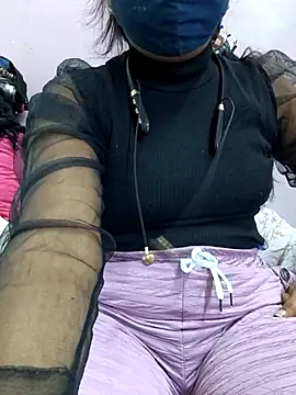 Ananya 34 online show from November 3, 2025, 3:23 am