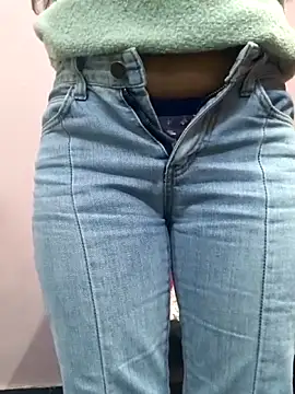 Ananya 34 online show from February 18, 2026, 3:37 am