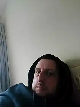 HE-M123 online show from December 20, 2024, 1:11 pm