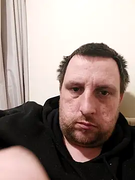 HE-M123 online show from March 22, 2025, 11:53 pm