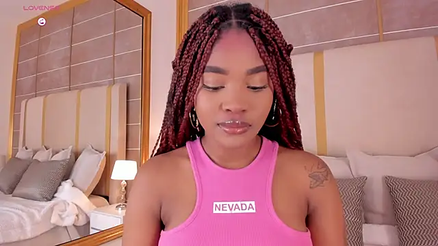 AriaFoster online show from November 3, 2025, 11:41 pm