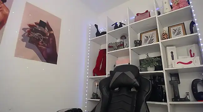 Snapshot of catalinapalencia chatting on March 4, 2025, 9:54 pm catalinapalencia online show from March 4, 2025, 9:54 pm