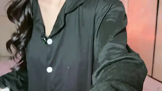 Fairy-HF online show from October 22, 2025, 1:43 pm