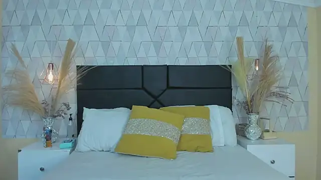 JustinePerry online show from February 26, 2026, 3:39 am