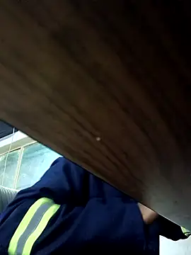 Dickson700 online show from December 3, 2025, 2:12 am