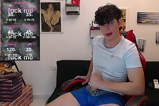 Snapshot of Angelo-cianuro- chatting on November 13, 2025, 10:57 pm Angelo-cianuro- online show from November 13, 2025, 10:57 pm