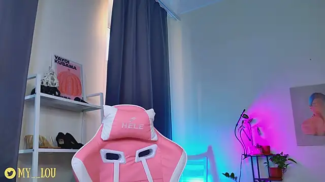 MyLou  online show from March 18, 2026, 3:24 pm