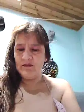 Snapshot of DirtyStefaniax chatting on October 6, 2025, 6:08 pm DirtyStefaniax online show from October 6, 2025, 6:08 pm