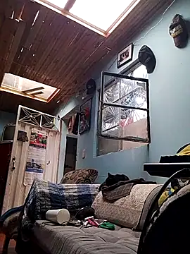 Snapshot of DirtyStefaniax chatting on October 8, 2025, 6:19 pm DirtyStefaniax online show from October 8, 2025, 6:19 pm