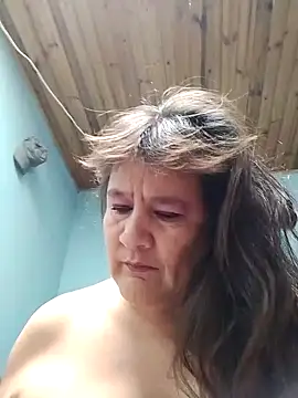 Snapshot of DirtyStefaniax chatting on October 29, 2025, 5:45 pm DirtyStefaniax online show from October 29, 2025, 5:45 pm