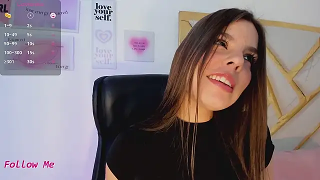 Snapshot of LanaJones_ chatting on October 1, 2025, 12:31 pm LanaJones online show from October 1, 2025, 12:31 pm