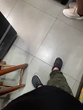 Snapshot of Hjsjsjsjjd chatting on October 20, 2025, 1:22 pm Hjsjsjsjjd online show from October 20, 2025, 1:22 pm