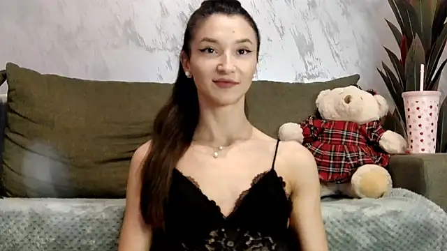 Snapshot of tayakayan chatting on November 22, 2025, 12:15 pm tayakayan online show from November 22, 2025, 12:15 pm