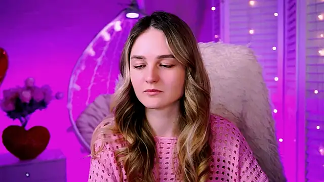 Snapshot of DeboraLarson chatting on February 25, 2025, 4:25 pm DeboraLarson online show from February 25, 2025, 4:25 pm