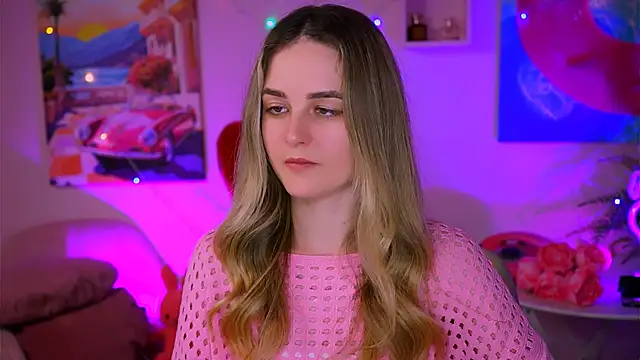 Snapshot of DeboraLarson chatting on February 23, 2025, 8:28 am DeboraLarson online show from February 23, 2025, 8:28 am