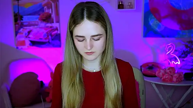 Snapshot of DeboraLarson chatting on February 14, 2025, 4:04 am DeboraLarson online show from February 14, 2025, 4:04 am