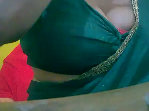 Snapshot of LOVE-SUSHILA chatting on March 11, 2025, 9:24 am LOVE-SUSHILA online show from March 11, 2025, 9:24 am