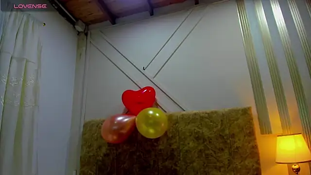 Snapshot of ashley__foxx_ chatting on October 8, 2025, 2:07 pm ashley foxx online show from October 8, 2025, 2:07 pm