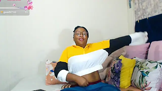 veronica1xxx online show from March 25, 2026, 8:52 pm