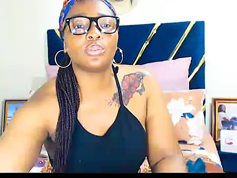 veronica1xxx online show from September 10, 2025, 7:02 pm