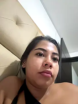 Snapshot of darsha_90 chatting on October 4, 2025, 12:01 am darsha 90 online show from October 4, 2025, 12:01 am