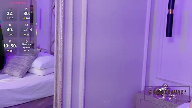 Harper-Avary online show from November 15, 2025, 2:54 pm