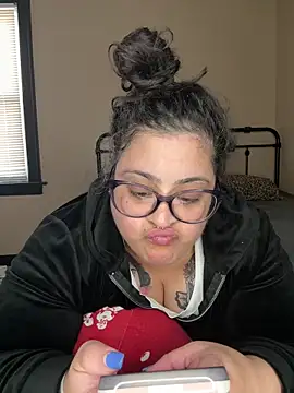 Snapshot of tillymarie34 chatting on November 23, 2025, 7:46 pm tillymarie34 online show from November 23, 2025, 7:46 pm