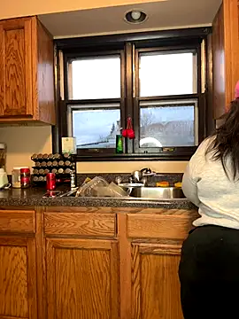 tillymarie34 online show from November 9, 2025, 10:36 pm