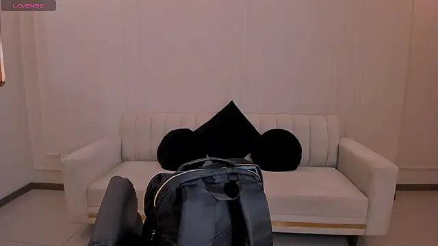StacyWoods online show from May 31, 2026, 11:16 am