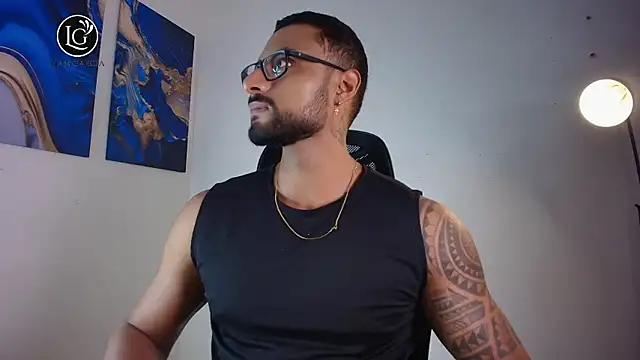 LiamGarcia1 online show from March 18, 2026, 2:19 pm